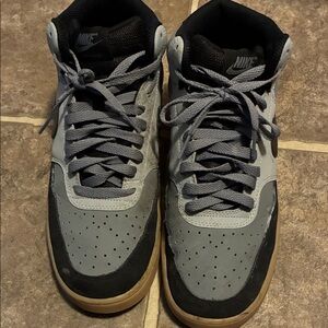 Nike Men's Black and Gray Sneakers.